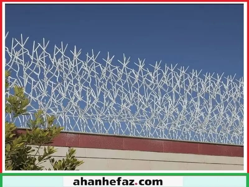 کدام فروشگاه ها حفاظ بوته ای آهنی روی دیوار را به فروش می رسانند؟