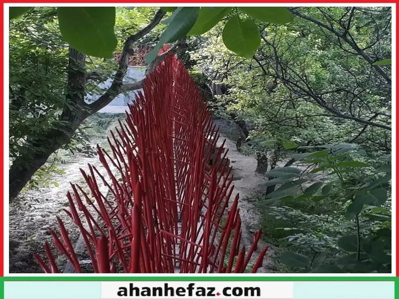 حفاظ بوته ای آهنی روی دیوار چقدر است؟